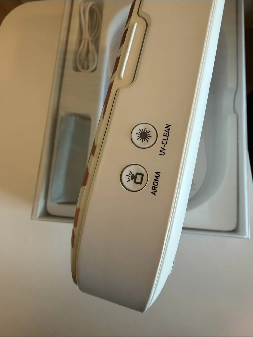 Leopard Print Wireless Charger Pad - White & Brown